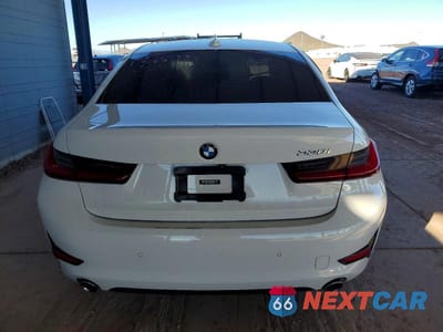 Zdjęcie 6 z 12 samochodu: 2021 BMW 330I VIN:3MW5R1J09M8B78093 - miniatura