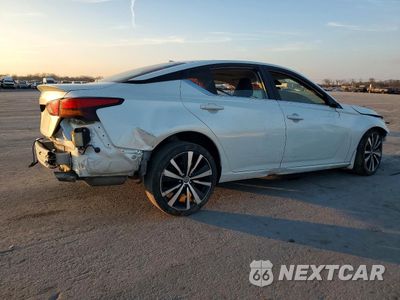 Trzecie zdjęcie samochodu z tyłu: 2021 NISSAN ALTIMA SR VIN:1N4BL4CVXMN418529 - miniatura