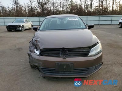 Piąte zdjęcie samochodu w środku: 2011 VOLKSWAGEN JETTA BASE VIN:3VW2K7AJ5BM390688 - miniatura