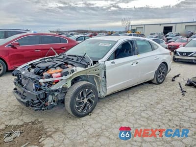 2021 HYUNDAI SONATA HYBRID BLUE KMHL24JJXMA035632 - główne zdjęcie licytacji z USA - miniatura