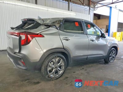 Trzecie zdjęcie samochodu z tyłu: 2026 KIA SELTOS LX VIN:KNDEP2AA2T7872793 - miniatura