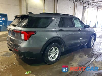 Trzecie zdjęcie samochodu z tyłu: 2026 FORD EXPLORER ACTIVE VIN:1FMUK8DH8TGA11118 - miniatura