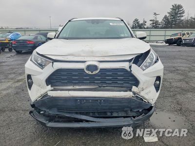 Piąte zdjęcie samochodu w środku: 2021 TOYOTA RAV4 XLE VIN:2T3P1RFV3MC152554 - miniatura