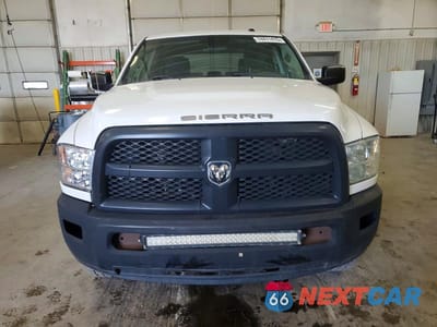 Piąte zdjęcie samochodu w środku: 2014 RAM 2500 ST VIN:3C6UR5HJ5EG260504 - miniatura