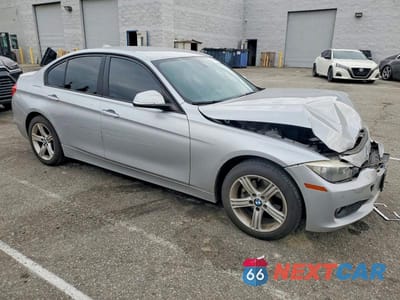Czwarte zdjęcie samochodu z boku: 2015 BMW 320 I VIN:WBA3B1C55FK139846 - miniatura
