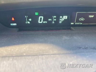 Zdjęcie 9 z 13 samochodu: 2015 TOYOTA PRIUS VIN:JTDKN3DU0F1881598 - miniatura