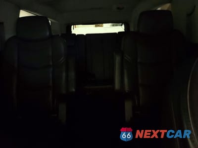 Zdjęcie 10 z 13 samochodu: 2018 CADILLAC ESCALADE ESV LUXURY VIN:1GYS4HKJ4JR101583 - miniatura