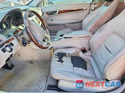 Zdjęcie 7 z 11 samochodu: 2011 MERCEDES-BENZ E 350 VIN:WDDKJ5GB4BF076207 - miniatura