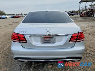Zdjęcie 6 z 12 samochodu: 2014 MERCEDES-BENZ E 350 VIN:WDDHF5KB4EA885601 - miniatura
