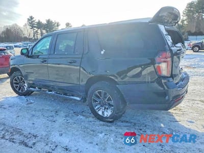 Drugie zdjęcie samochodu z przodu: 2023 CHEVROLET SUBURBAN K1500 Z71 VIN:1GNSKDKD0PR399662 - miniatura