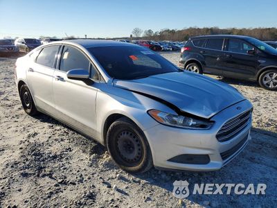 Czwarte zdjęcie samochodu z boku: 2014 FORD FUSION S VIN:1FA6P0G77E5393696 - miniatura