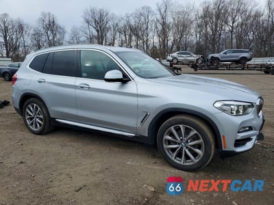 Czwarte zdjęcie samochodu z boku: 2019 BMW X3 XDRIVE30I VIN:5UXTR9C55KLE21763 - miniatura