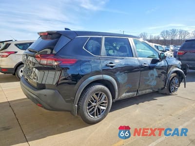 Trzecie zdjęcie samochodu z tyłu: 2021 NISSAN ROGUE S VIN:5N1AT3AB9MC828528 - miniatura