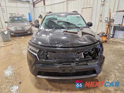 Piąte zdjęcie samochodu w środku: 2023 KIA SORENTO X-LINE S VIN:5XYRLDLC5PG170306 - miniatura