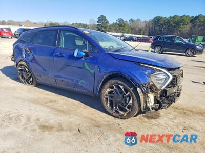 Czwarte zdjęcie samochodu z boku: 2025 KIA SPORTAGE SX PRESTIGE VIN:5XYK53DF5SG315660 - miniatura