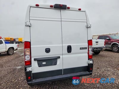 Zdjęcie 6 z 12 samochodu: 2024 RAM PROMASTER 2500 DELIVERY VAN VIN:3C6LRVDG1RE124443 - miniatura