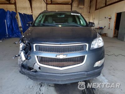 Piąte zdjęcie samochodu w środku: 2010 CHEVROLET TRAVERSE LT VIN:1GNLVFED3AS154146 - miniatura