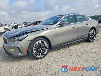 2025 BMW I5 XDRIVE 40 WBY13HG09SCT34897 - główne zdjęcie licytacji z USA - miniatura