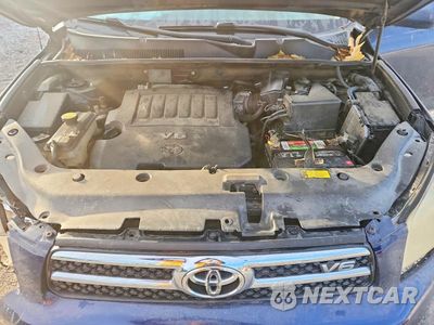 Zdjęcie 12 z 13 samochodu: 2006 TOYOTA RAV4 LIMITED VIN:JTMZK31V965000331 - miniatura