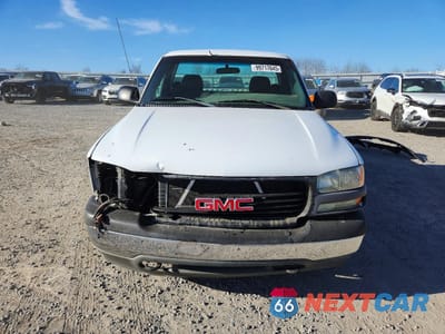 Piąte zdjęcie samochodu w środku: 2002 GMC NEW SIERRA C1500 VIN:1GTEC14W02Z212297 - miniatura