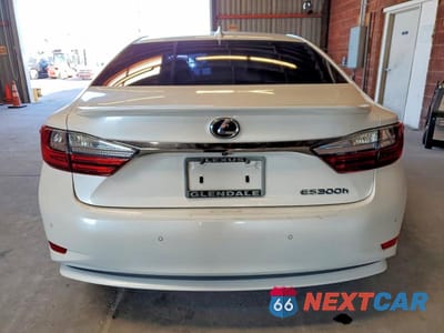 Zdjęcie 6 z 12 samochodu: 2016 LEXUS ES 300H VIN:JTHBW1GG1G2105983 - miniatura