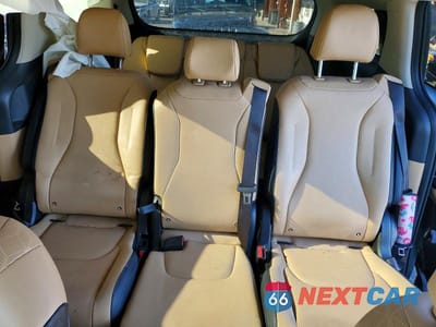 Zdjęcie 10 z 12 samochodu: 2024 KIA CARNIVAL LX VIN:KNDNB4H38R6448194 - miniatura