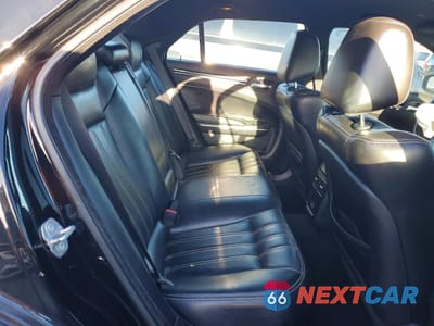 Zdjęcie 10 z 13 samochodu: 2021 CHRYSLER 300 S VIN:2C3CCABG5MH636990 - miniatura