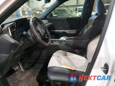 Zdjęcie 7 z 11 samochodu: 2024 LEXUS TX 500H F SPORT PREMIUM VIN:5TDABAB64RS005640 - miniatura