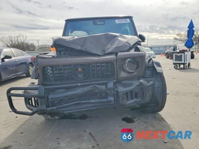 Piąte zdjęcie samochodu w środku: 2025 MERCEDES-BENZ G 63 AMG VIN:W1NWH5AB8SX019379 - miniatura