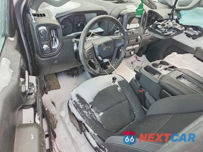 Zdjęcie 8 z 11 samochodu: 2019 CHEVROLET SILVERADO K1500 TRAIL BOSS CUSTOM VIN:1GCRYCEF4KZ381302 - miniatura