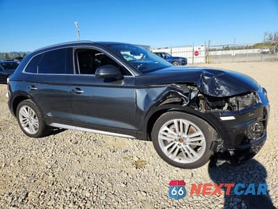 Czwarte zdjęcie samochodu z boku: 2018 AUDI Q5 PREMIUM PLUS VIN:WA1BNAFY7J2003491 - miniatura