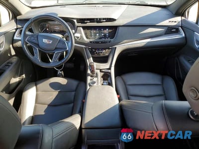 Zdjęcie 8 z 12 samochodu: 2021 CADILLAC XT5 LUXURY VIN:1GYKNBR42MZ184994 - miniatura