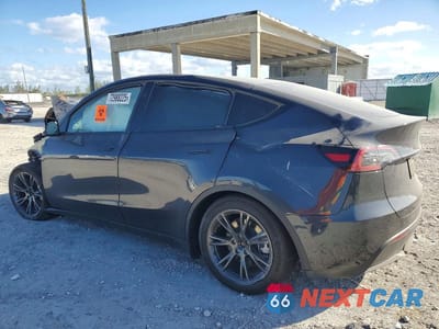 Drugie zdjęcie samochodu z przodu: 2024 TESLA MODEL Y VIN:7SAYGDED1RF105309 - miniatura