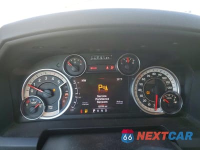 Zdjęcie 9 z 11 samochodu: 2017 RAM 2500 SLT VIN:3C6UR5ML9HG569579 - miniatura