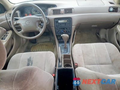 Zdjęcie 8 z 12 samochodu: 1998 TOYOTA CAMRY CE VIN:4T1BG22K1WU358672 - miniatura