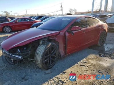 2022 TESLA MODEL S 5YJSA1E60NF463502 - główne zdjęcie licytacji z USA - miniatura