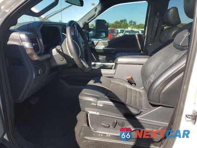 Zdjęcie 7 z 12 samochodu: 2024 FORD F350 SUPER DUTY VIN:1FT8W3DT4REE06144 - miniatura