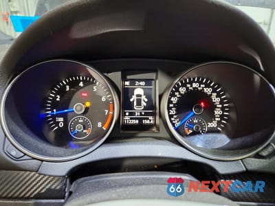 Zdjęcie 9 z 13 samochodu: 2012 VOLKSWAGEN GOLF R VIN:WVWPF7AJXCW319548 - miniatura