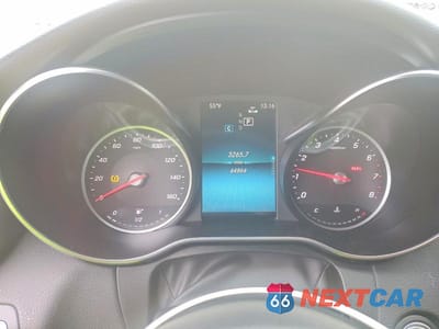 Zdjęcie 9 z 12 samochodu: 2019 MERCEDES-BENZ C 300 VIN:55SWF8DB7KU317067 - miniatura