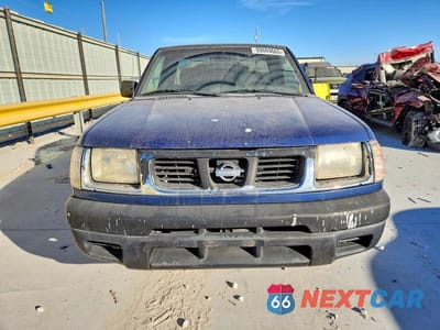 Piąte zdjęcie samochodu w środku: 2000 NISSAN FRONTIER KING CAB XE VIN:1N6DD26S8YC384403 - miniatura