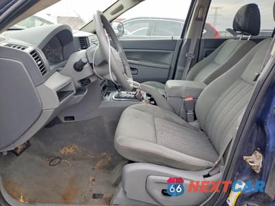 Zdjęcie 7 z 13 samochodu: 2006 JEEP GRAND CHEROKEE LAREDO VIN:1J4GR48K46C172518 - miniatura