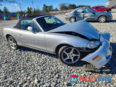 Czwarte zdjęcie samochodu z boku: 2001 MAZDA MX-5 MIATA BASE VIN:JM1NB353010207509 - miniatura