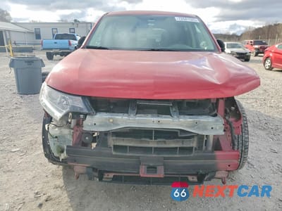 Piąte zdjęcie samochodu w środku: 2018 MITSUBISHI OUTLANDER ES VIN:JA4AD2A36JZ052754 - miniatura