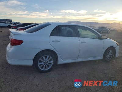 Trzecie zdjęcie samochodu z tyłu: 2009 TOYOTA COROLLA BASE VIN:1NXBU40E79Z072072 - miniatura