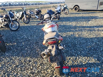Czwarte zdjęcie samochodu z boku: 2009 APRILIA MANA 850 VIN:ZD4RCC0049S000394 - miniatura