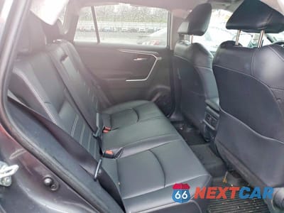Zdjęcie 10 z 12 samochodu: 2019 TOYOTA RAV4 XLE PREMIUM VIN:2T3A1RFV1KW055399 - miniatura