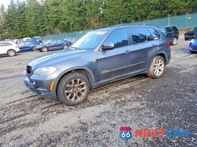 2011 BMW X5 XDRIVE35I 5UXZV4C58BL740984 - główne zdjęcie licytacji z USA - miniatura