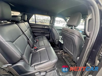 Zdjęcie 6 z 11 samochodu: 2020 FORD EXPLORER POLICE INTERCEPTOR VIN:1FM5K8AB3LGA71201 - miniatura