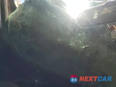 Zdjęcie 9 z 11 samochodu: 2016 TOYOTA TACOMA TRD OFF-ROAD VIN:5TFCZ5AN8GX044372 - miniatura