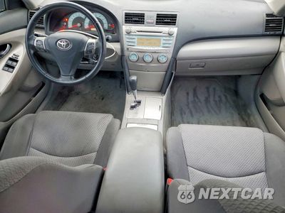 Zdjęcie 8 z 12 samochodu: 2008 TOYOTA CAMRY LE VIN:4T1BK46K68U061498 - miniatura